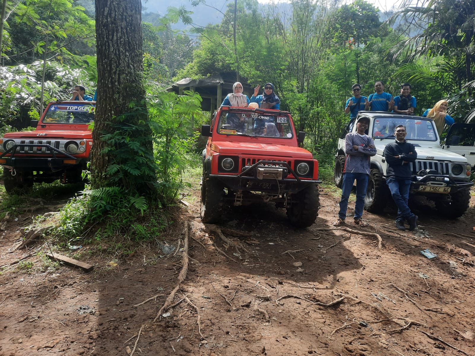 Trip jeep alam Tawangmangu rute favorit pelanggan
